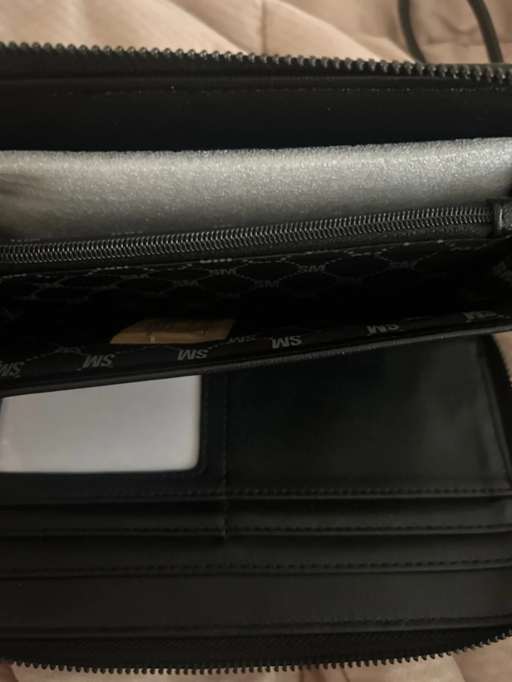 Steve Madden black zip